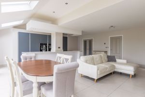 Photo 28- click for photo gallery